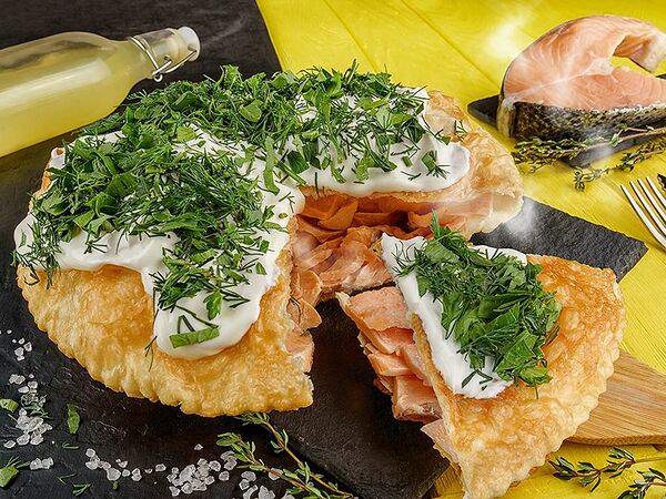 ЧебурекМи - Чебурек-пирог с лососем