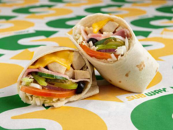 Subway - Ролл Курица и Бекон Mелт