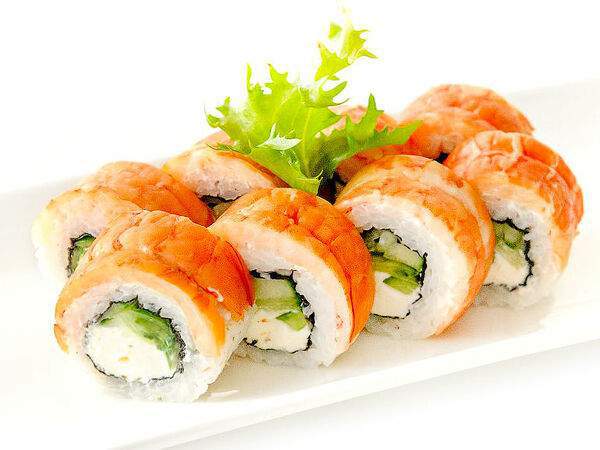 Fusion Sushi - Ролл с копчёной креветкой