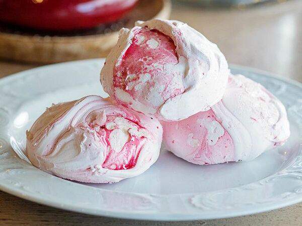 Кафе-пекарня Поль Бейкери - Безе ягодное