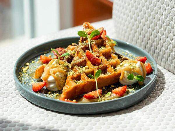 Zanoza Open Bar - Вафли веганские с соленой карамелью