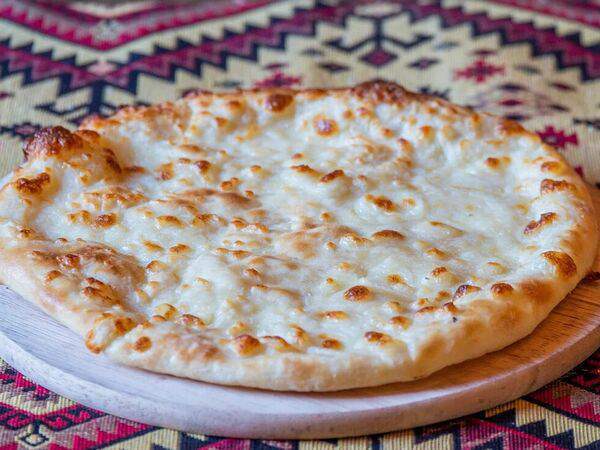 Сулугуни - Хачапури по-мегрельски (450гр)