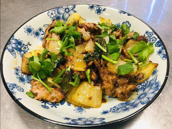 Цзао Ван - Говядина с острым тмином