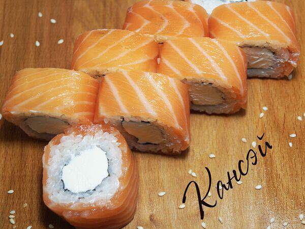 Кансэй - Ура маки Филадельфия лайт