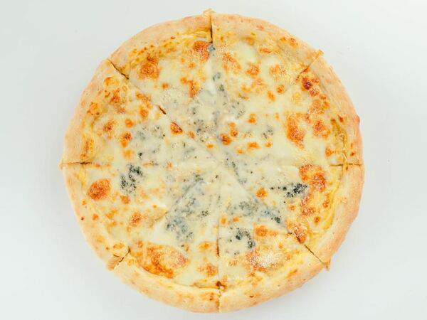 Azia House Intourist - Четыре сыра