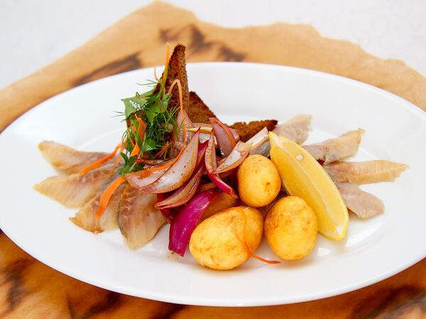 Жемчужина - Сельдь пряного посола