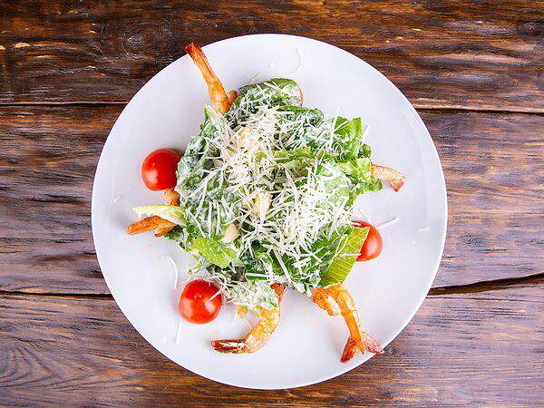 Бани Алексеева - Салат Цезарь с креветками