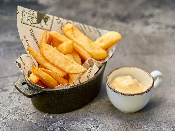 Torro Grill - Картофель фри с соусом из голубого сыра