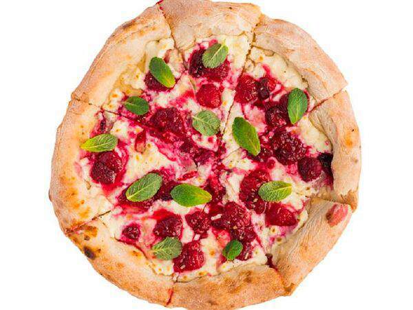 Пан Кот - Пицца с малиной и маскарпоне