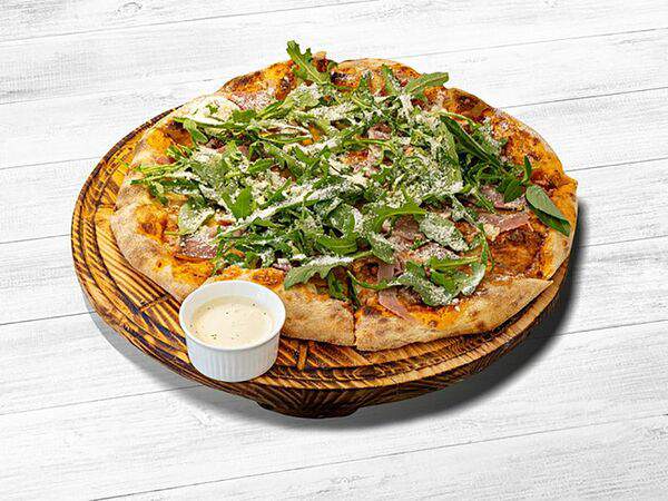 Miraclub - Пицца с прошутто и руколой