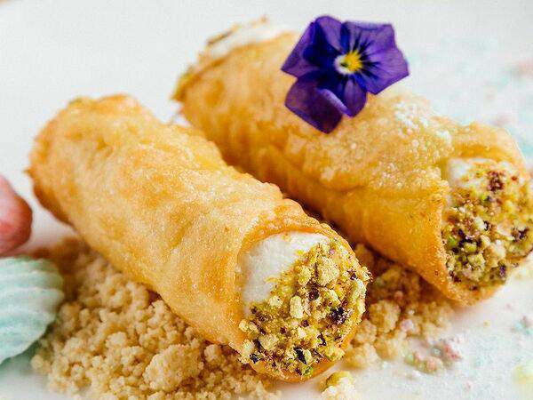 Forno rosso - Канноли