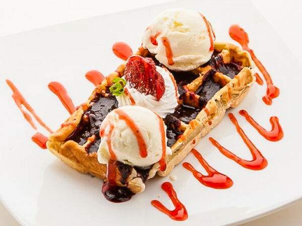 Монплезир - Вафли с черникой