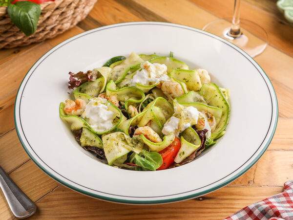 Pinzeria by Bontempi - Салат Теплый с креветками и бурратой