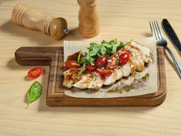 Перчини Grill & Wine - Тальята из курицы