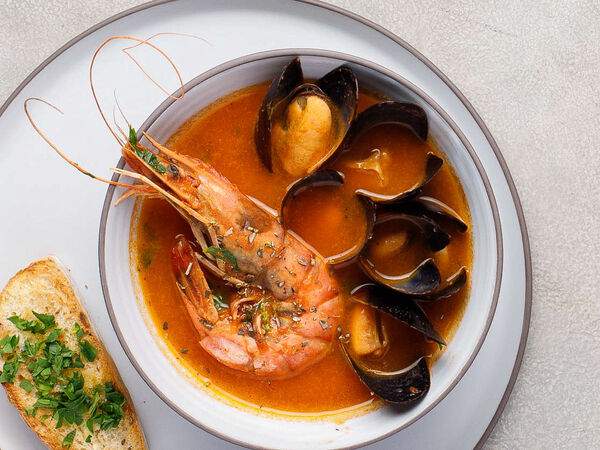 Luka Pizza - Суп Качукко с морепродуктами