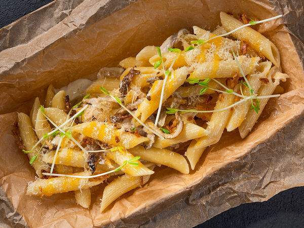 FASTFINE №1 - Паста Пенне Ригате с грибами в сливочном соусе