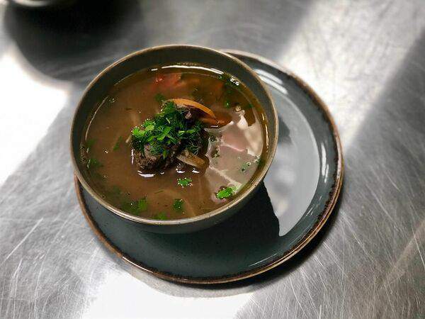 Ресторан Амо - Суп с телячьими щёчками