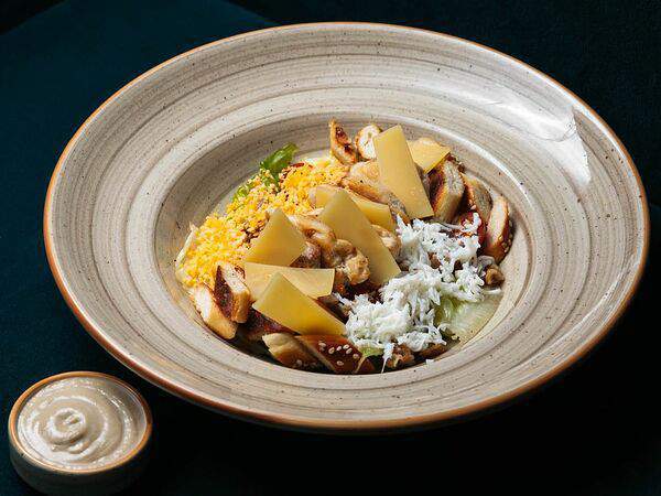 Мускат - Фирменный цезарь с курицей