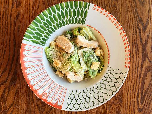 R14 - Салат Цезарь с курицей