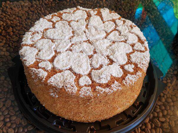 Кафе-кондитерская Прага - Торт Медовый