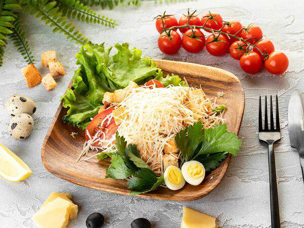 На Труда - Салат Цезарь с курицей