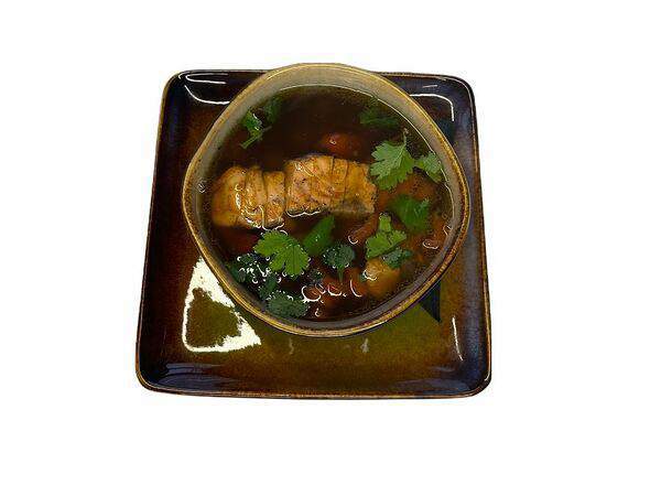 Hill - Суп с нутом и копченым лососем