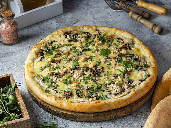 Машенькины пироги - Пицца с курицей и грибами