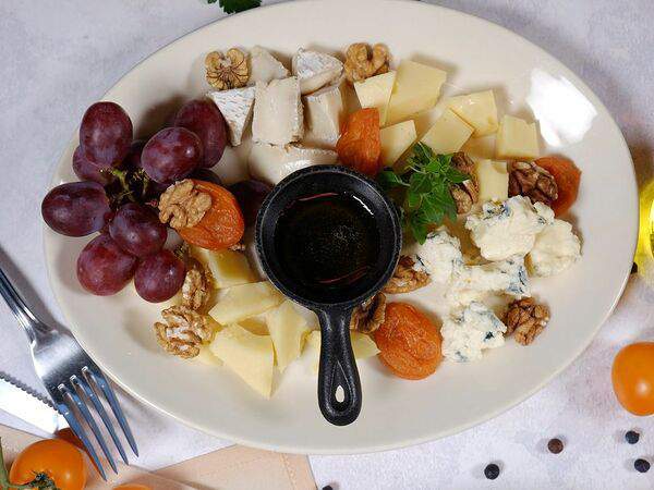 Сан пицца - Сырное ассорти