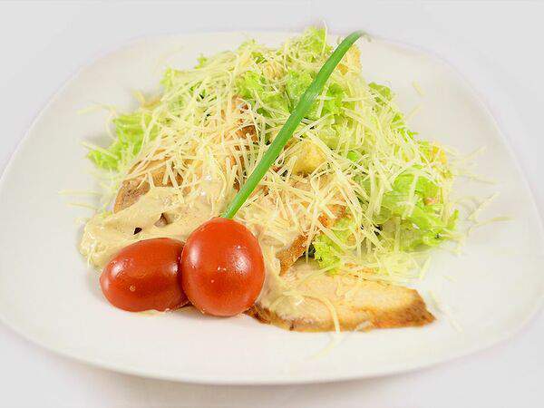 Мин Херц - Салат Цезарь с курицей