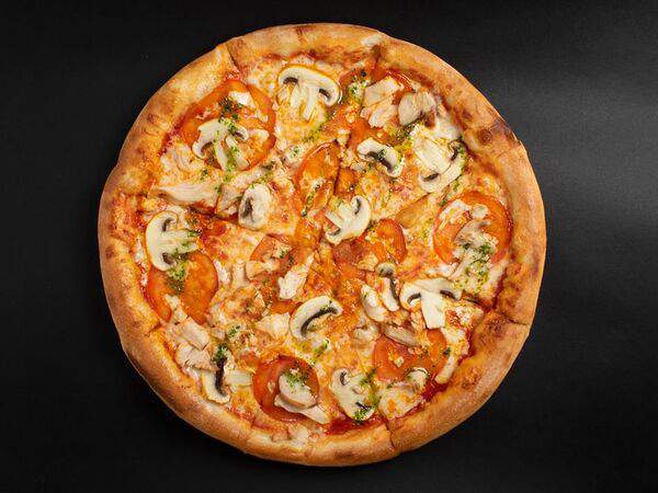 Under Bar - Пицца с курицей и грибами