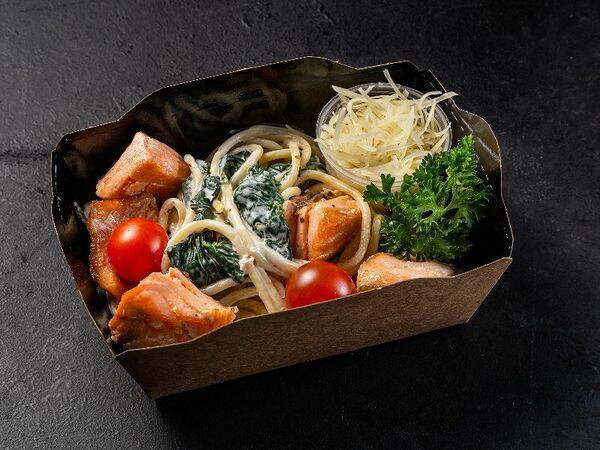 Best Food Sochi - Паста с форелью и шпинатом