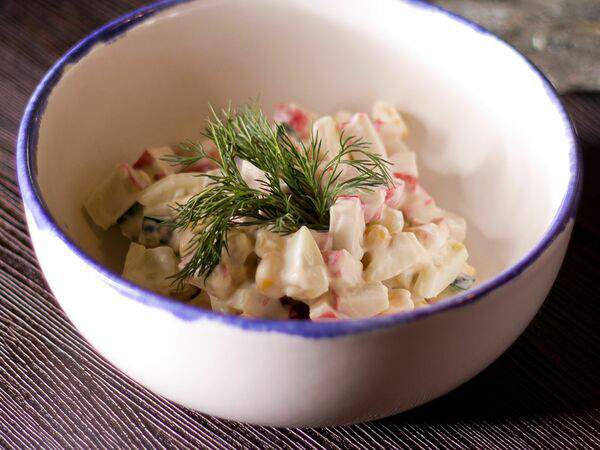 Алазани - Салат с крабовыми палочками