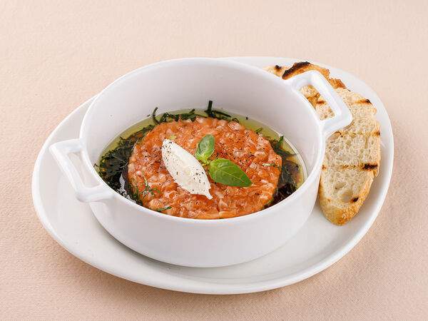 Беллуччи - Тартар из лосося