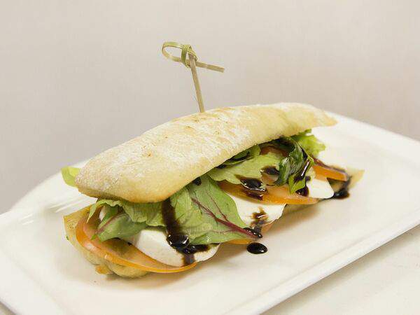 Milk - Брускетта Фетунта