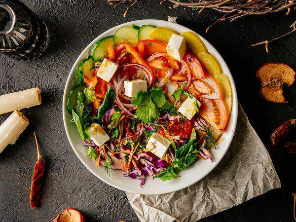 St. Kebab - Салат с сыром фета и овощами