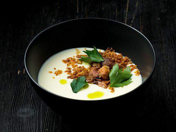 BUNKER - Сырный суп из копченого сыра с межреберным мясом