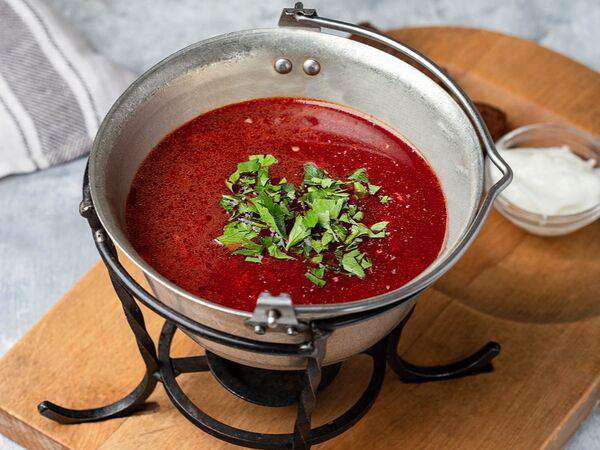 Пшеничный кот - Борщ из говядины с гренками