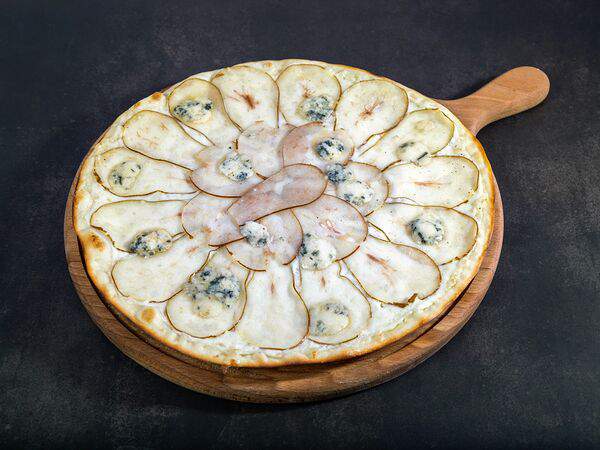 Happyterria - Пицца с голубым сыром и сочной грушей