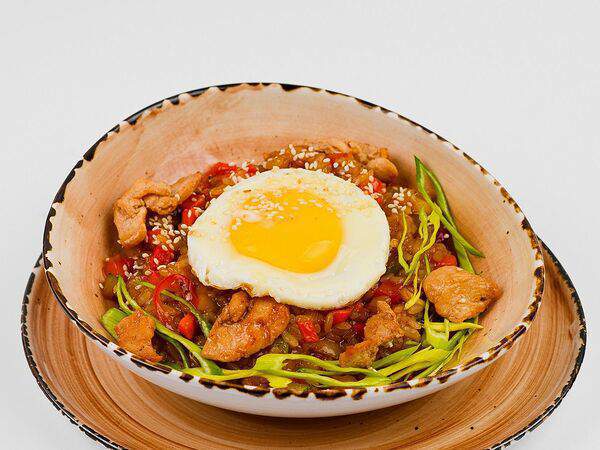 Gusto - Рис Тяхан