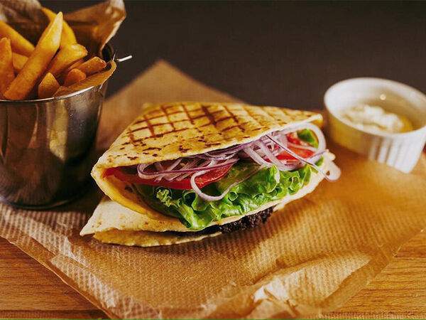 БАЗА - Бургер Латинос