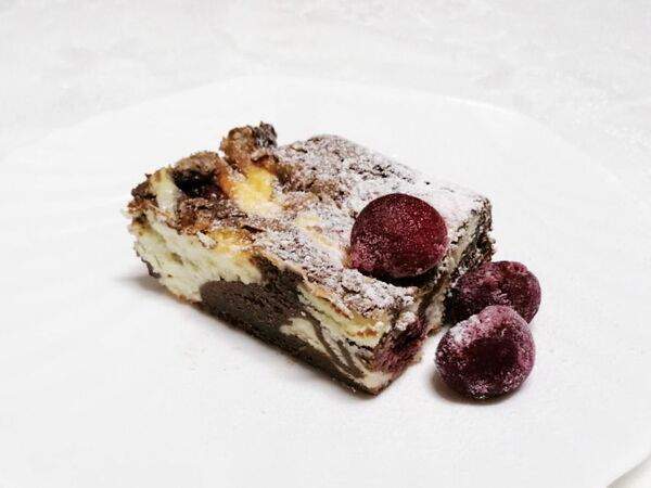 Три правила - Брауни-чизкейк с вишней