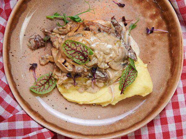 London - Классический бефстроганов