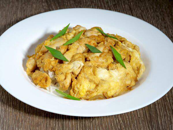 Takara - Курица на рисе с мацу соусом