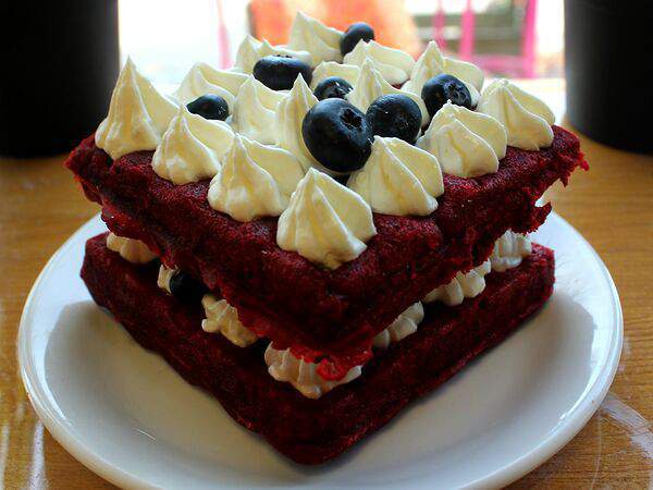 Kikos - Красный бархат