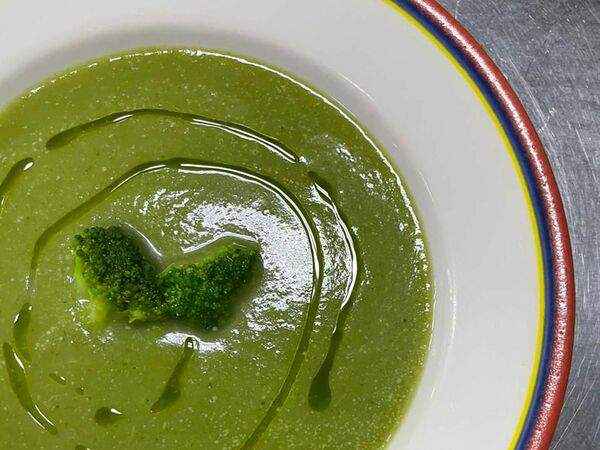 Учительская - Крем-суп из брокколи и шпината