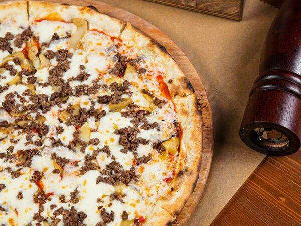 Praslin - Пицца с говядиной и белыми грибами