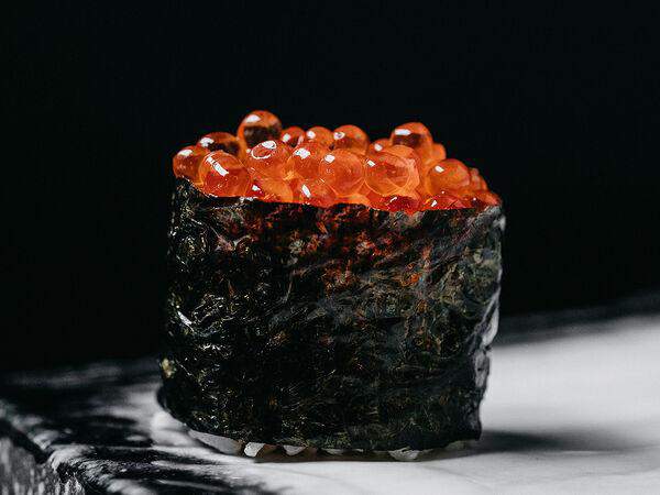 Koi sushi bar - Гункан Сяке Но Тамаго