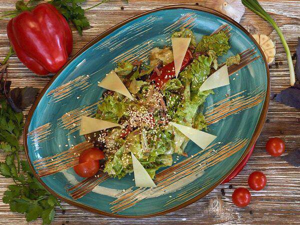 Saperavi - Салат Мясной по-грузински