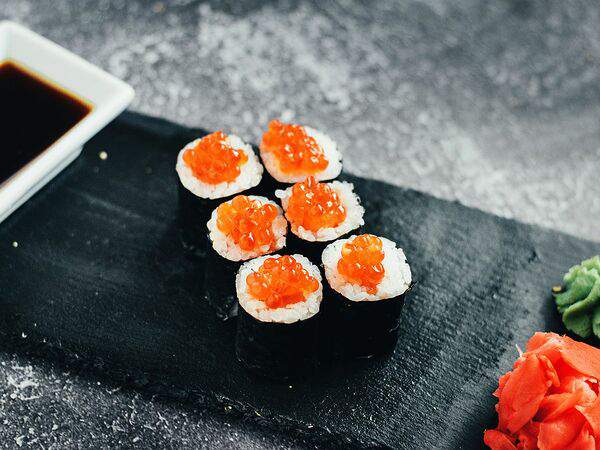 Сашими - Икура маки
