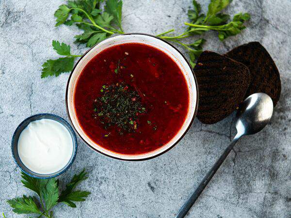 Лосось и кофе - Борщ с говядиной